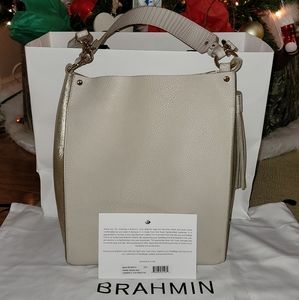 🎁Brahmin Nicolette - Sand Boyd handbag💗